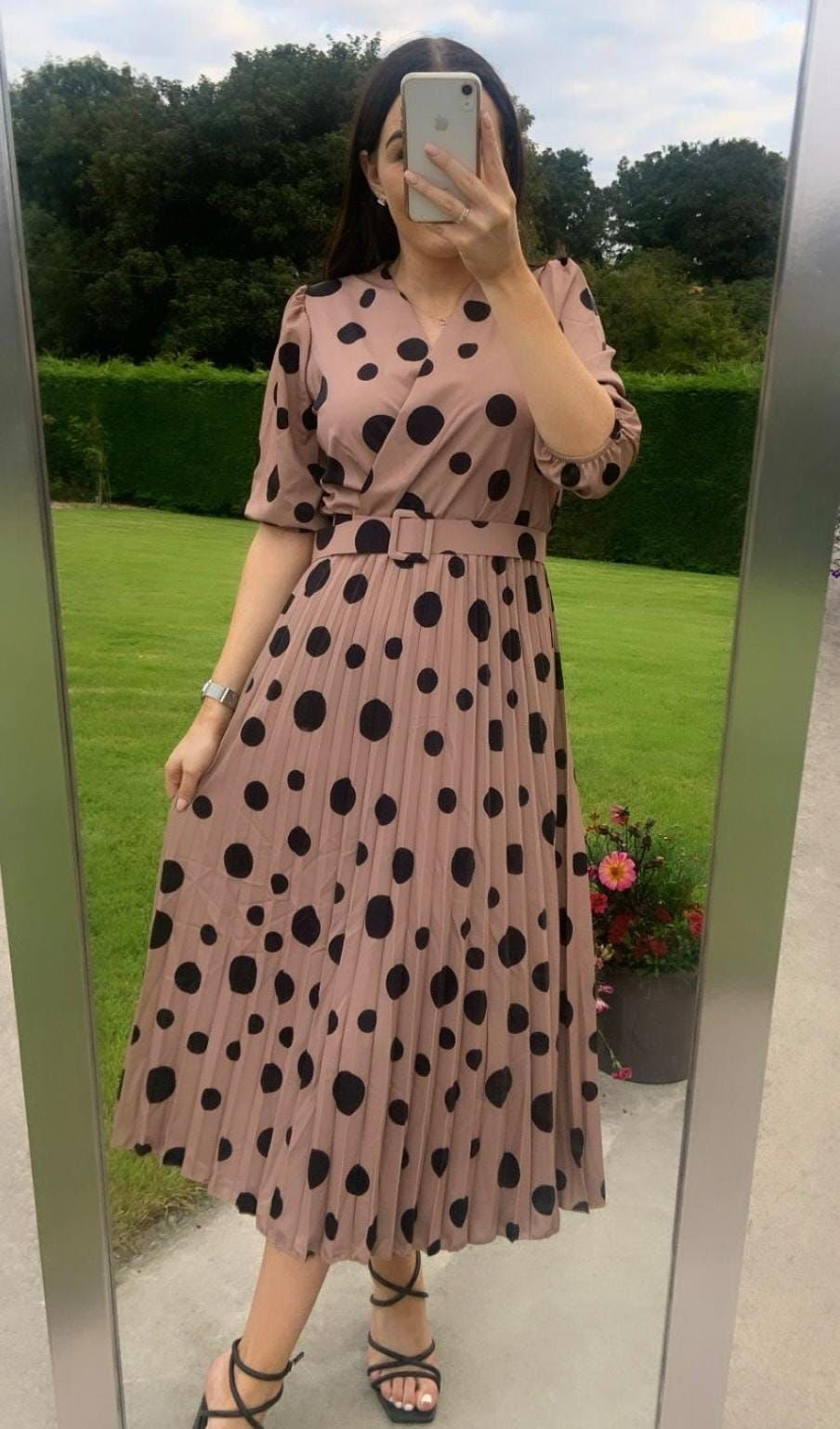 PRETTY WOMAN POLKA DRESS MOCCA