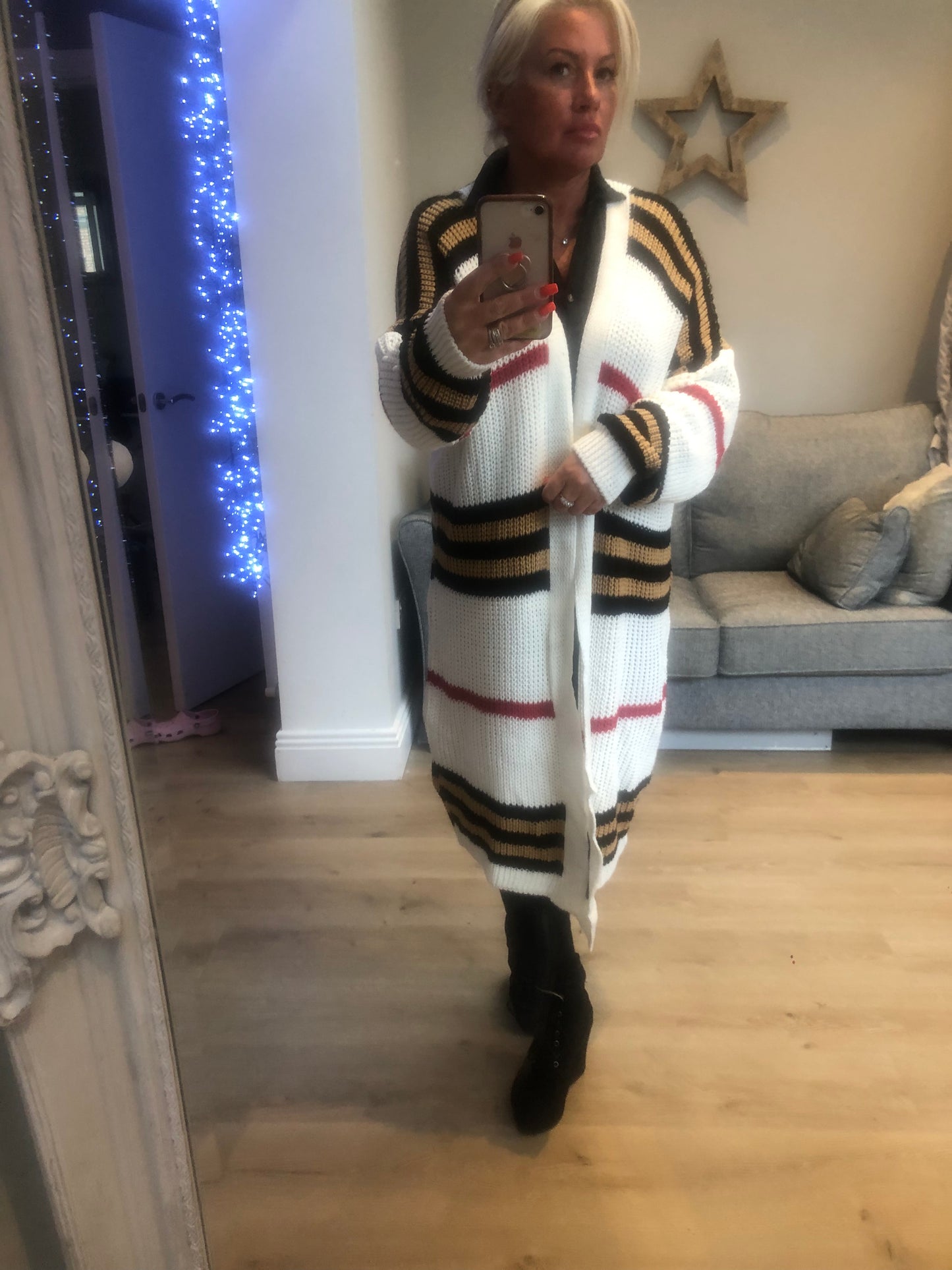 DESIGNER INSPO CARDI