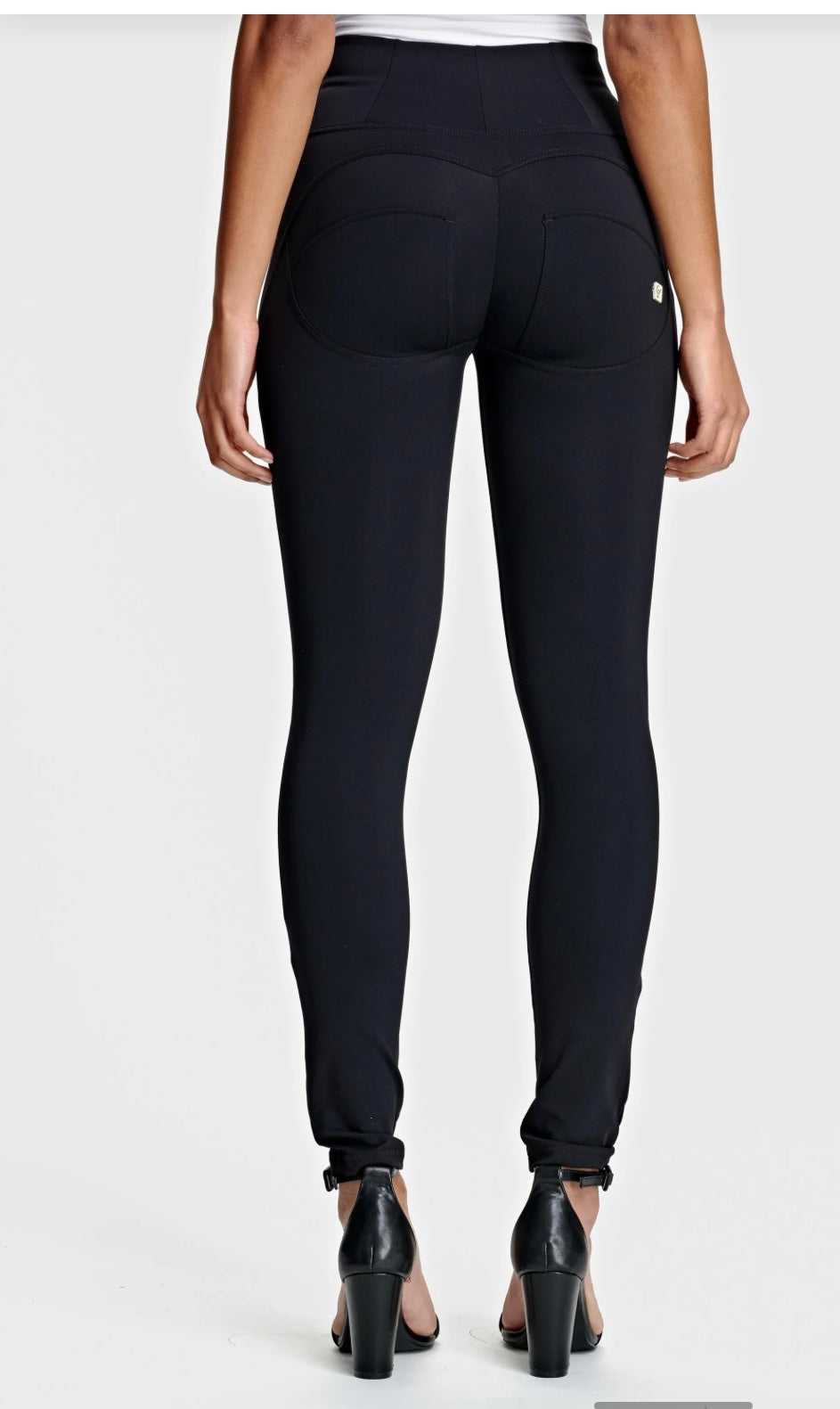 AMAZING FREDDYS ZIP HIGH-RISE SKINNY SHINY ORGANIC BLACK