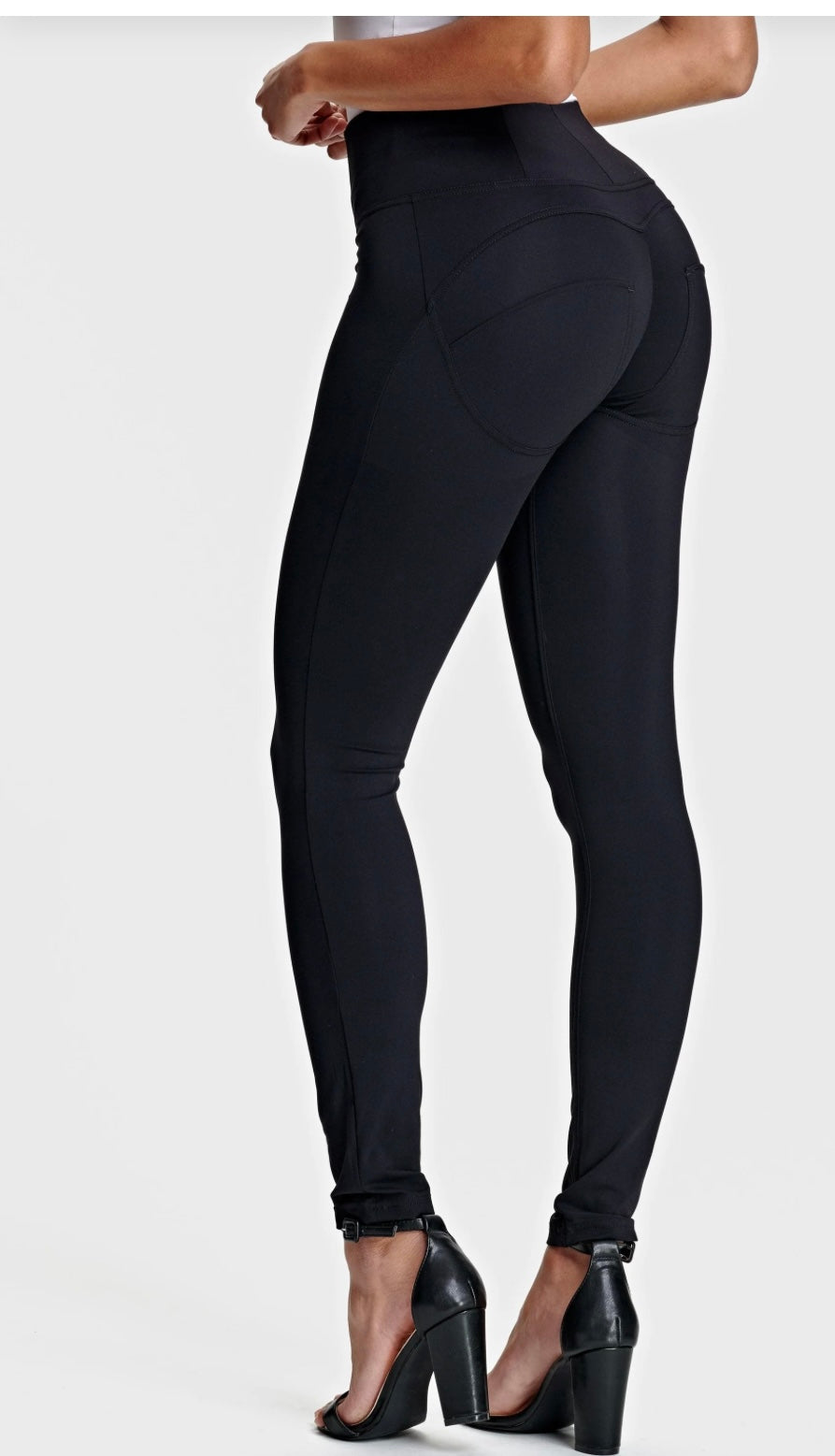 AMAZING FREDDYS ZIP HIGH-RISE SKINNY SHINY ORGANIC BLACK