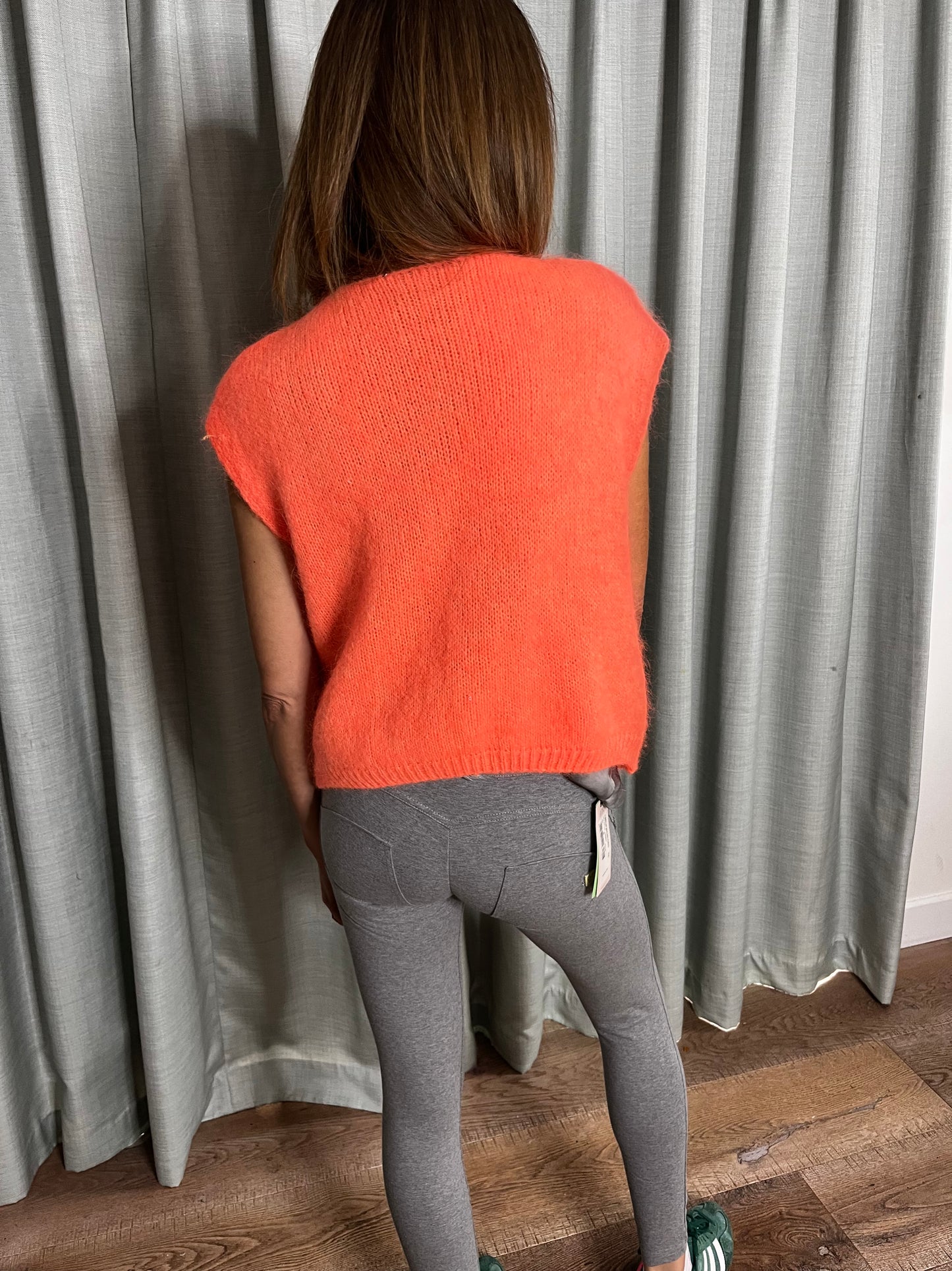 MOHAIR ORANGE CARDI