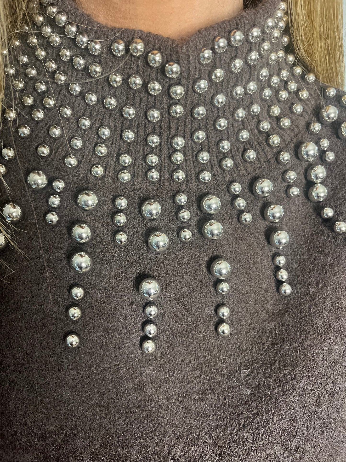 BROWN EMBELLISHED OVERSIZE KNIT