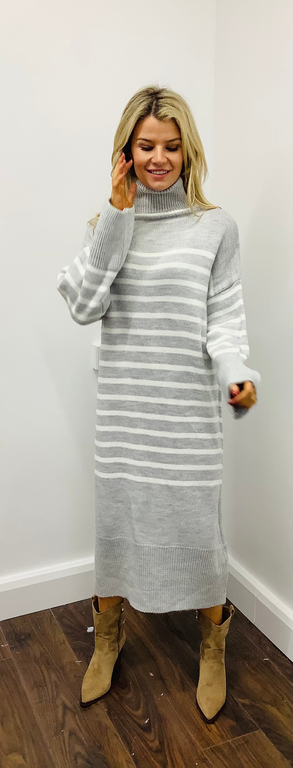 LARASFASHION GREY STRIPE JUMPER DRESS