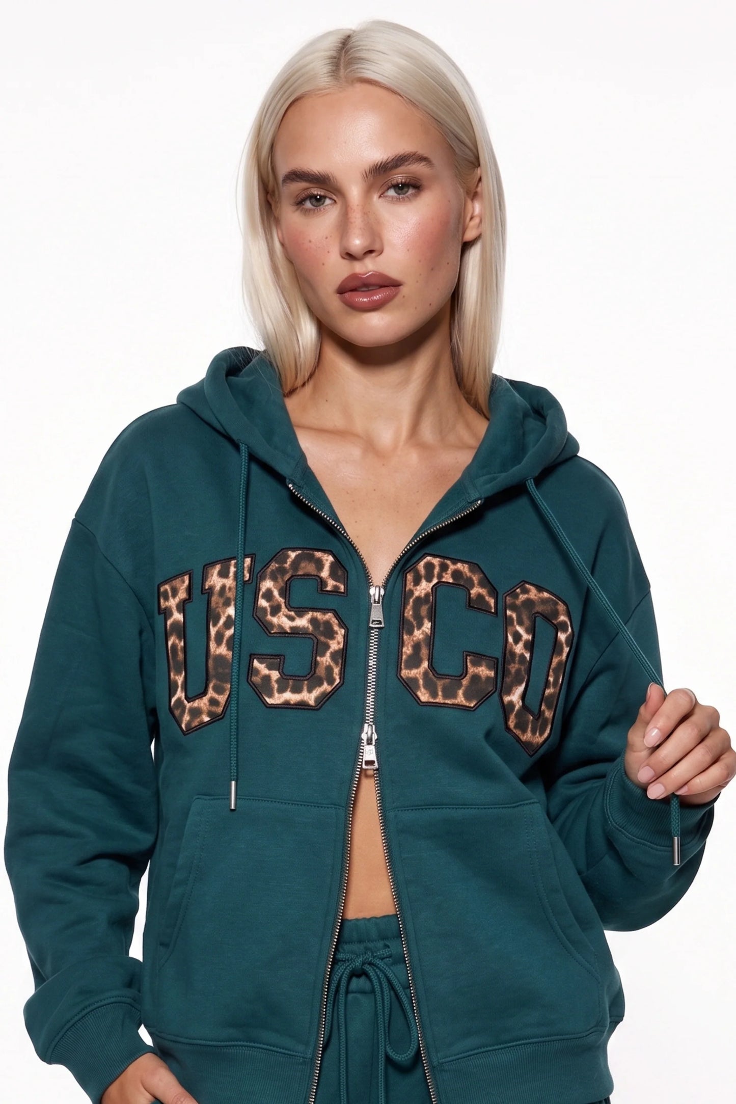 USCO The Untamed Tracksuit In Teal