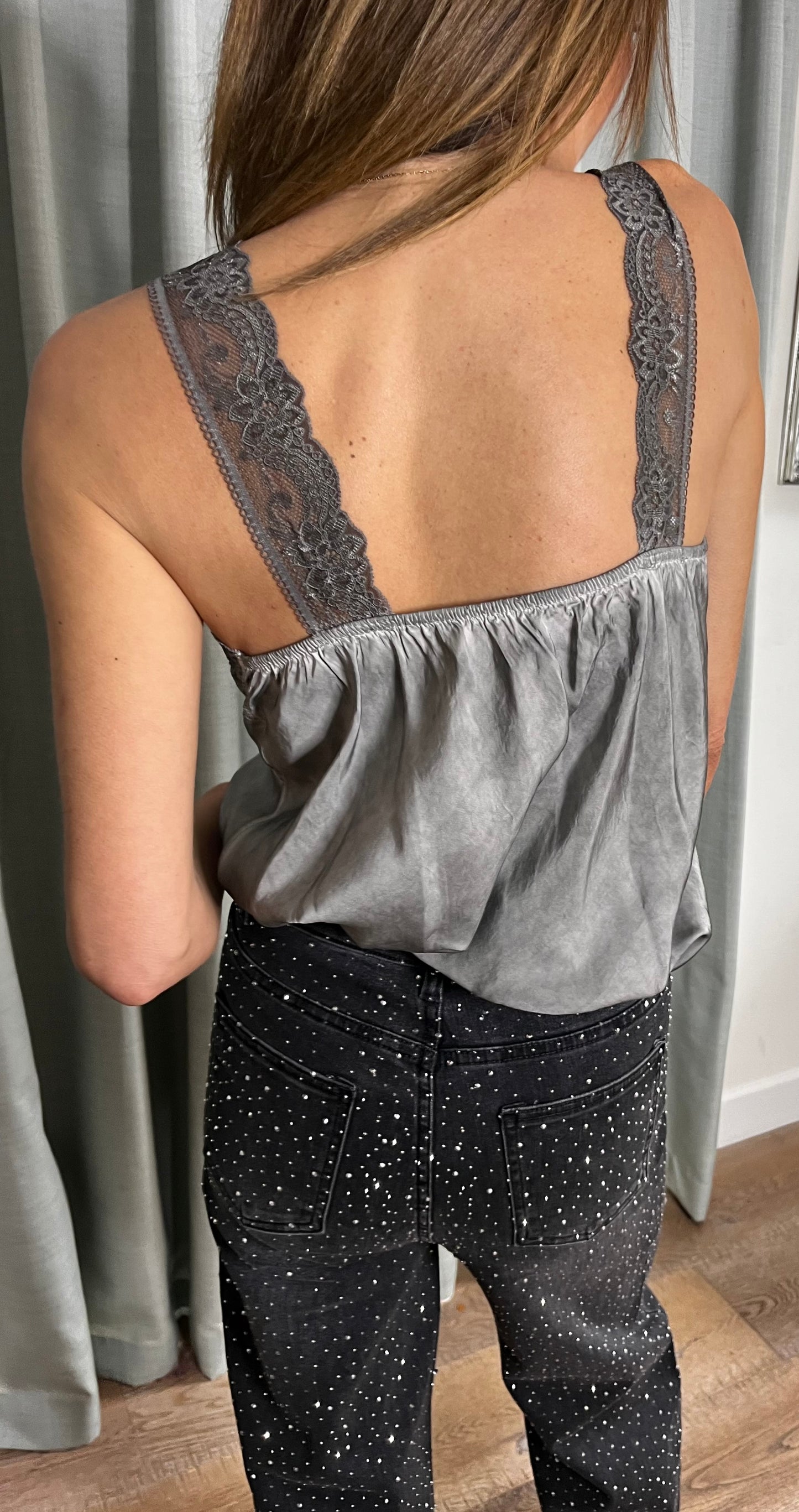 LACE SILK CAMI TOP GREY