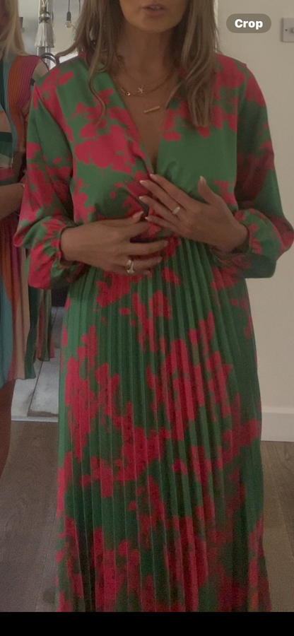 GREEN LONG PLEAT DRESS