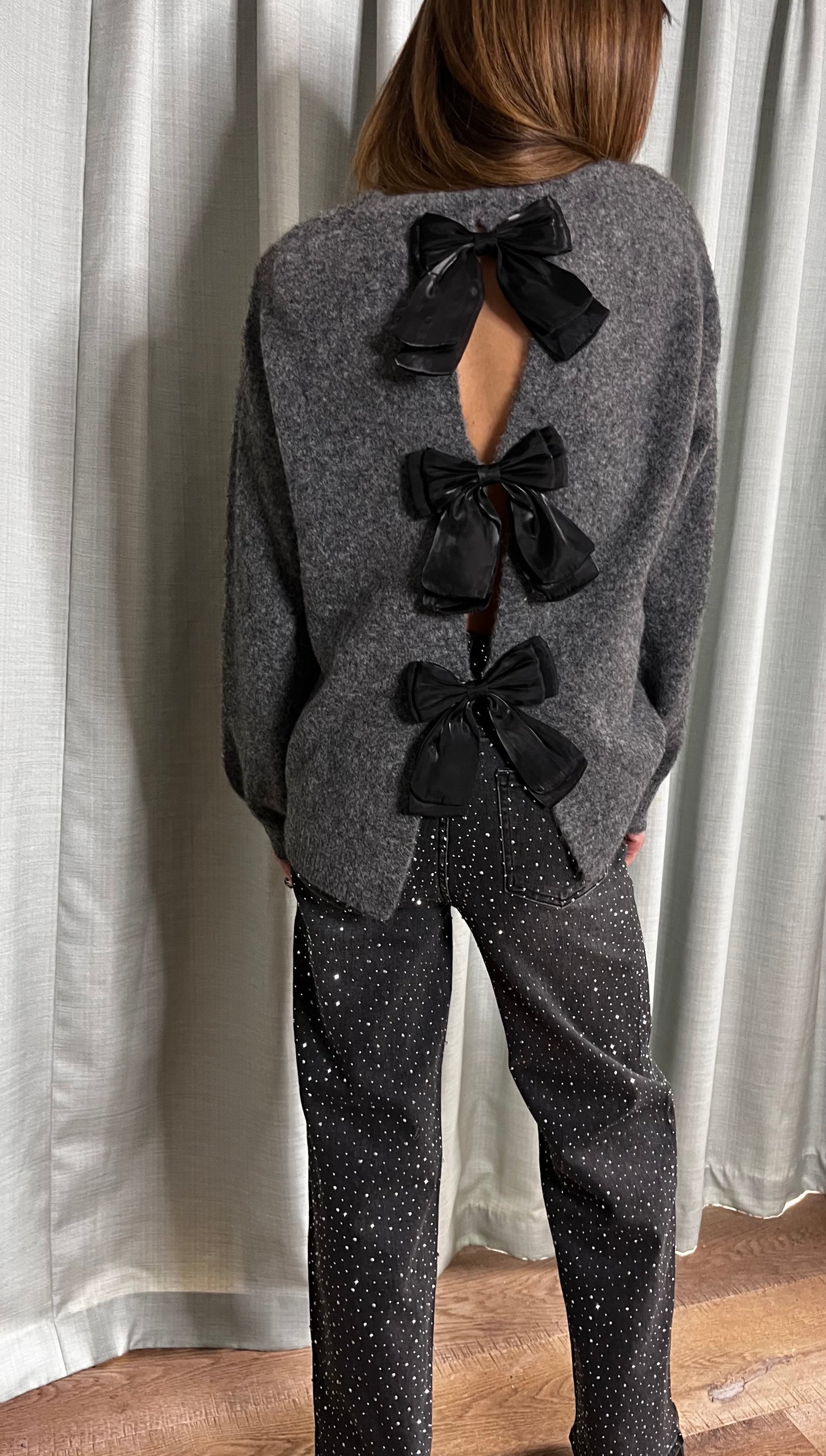 SATIN BOW CASHMERE LOOK KNIT GREY