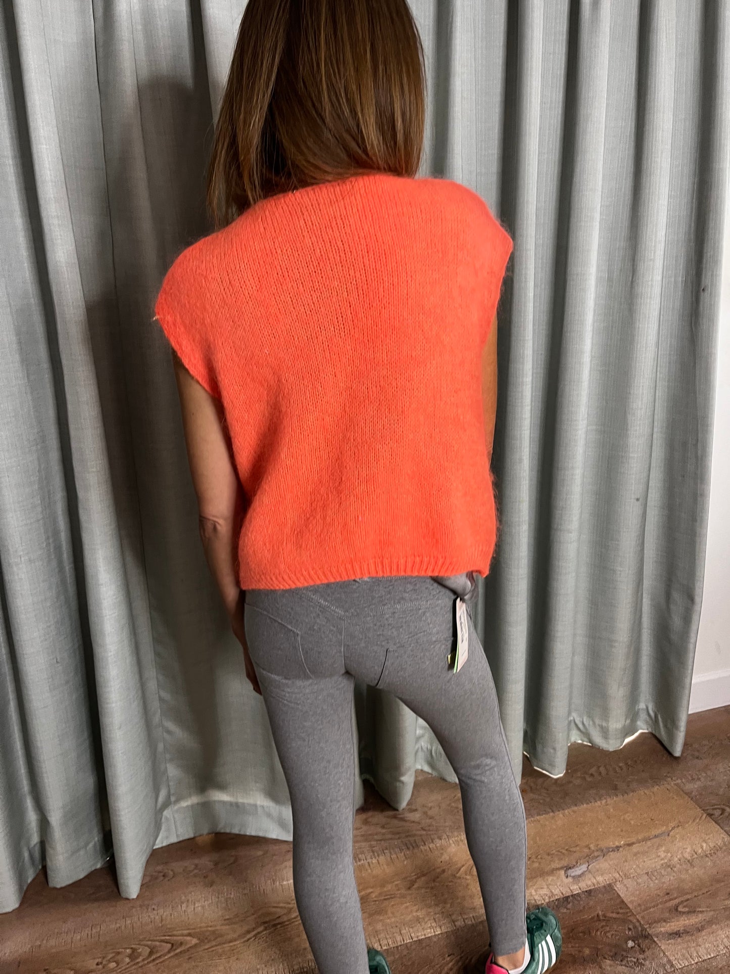 MOHAIR ORANGE CARDI