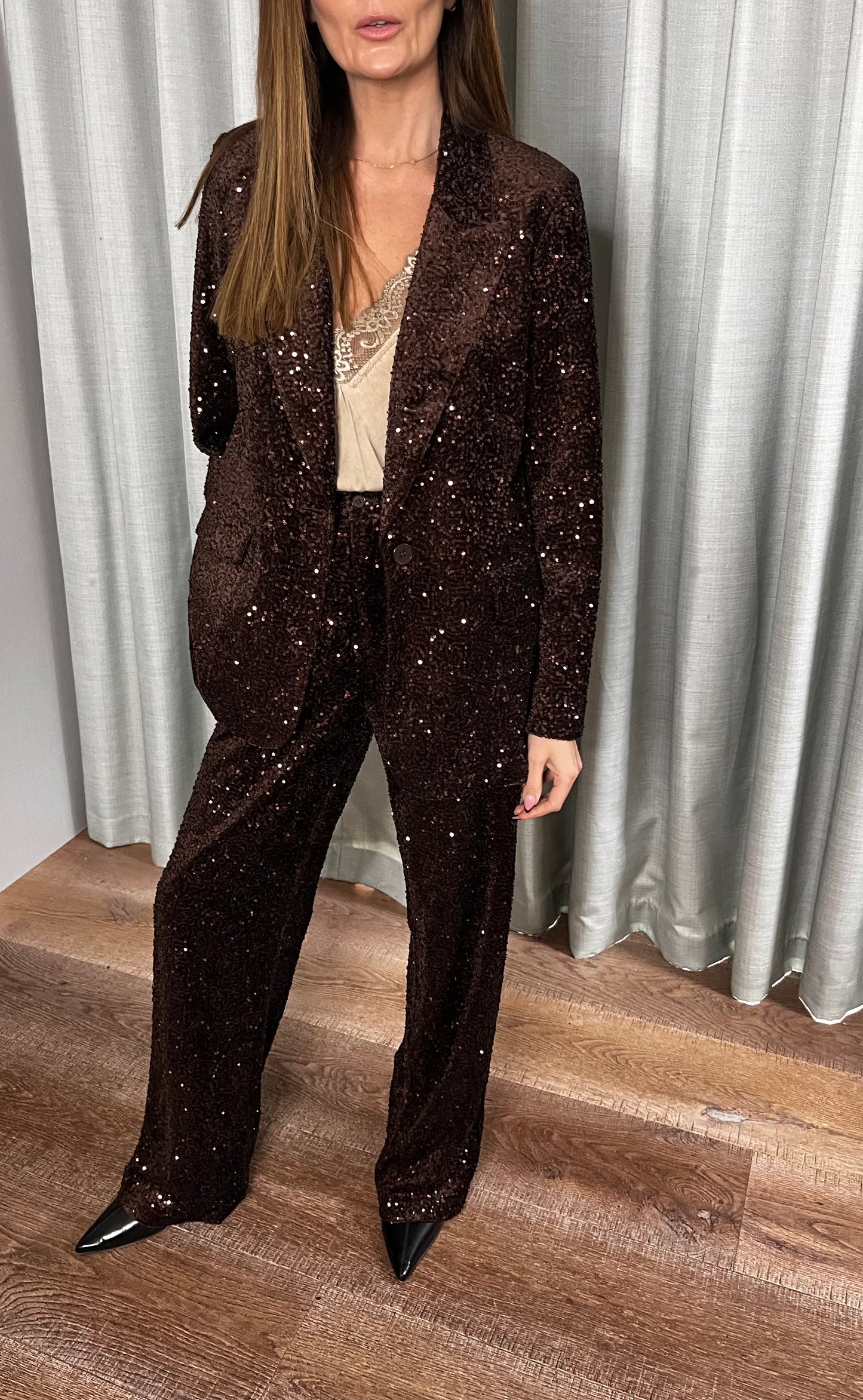 SEQUIN CHOCOLATE BROWN BLAZER