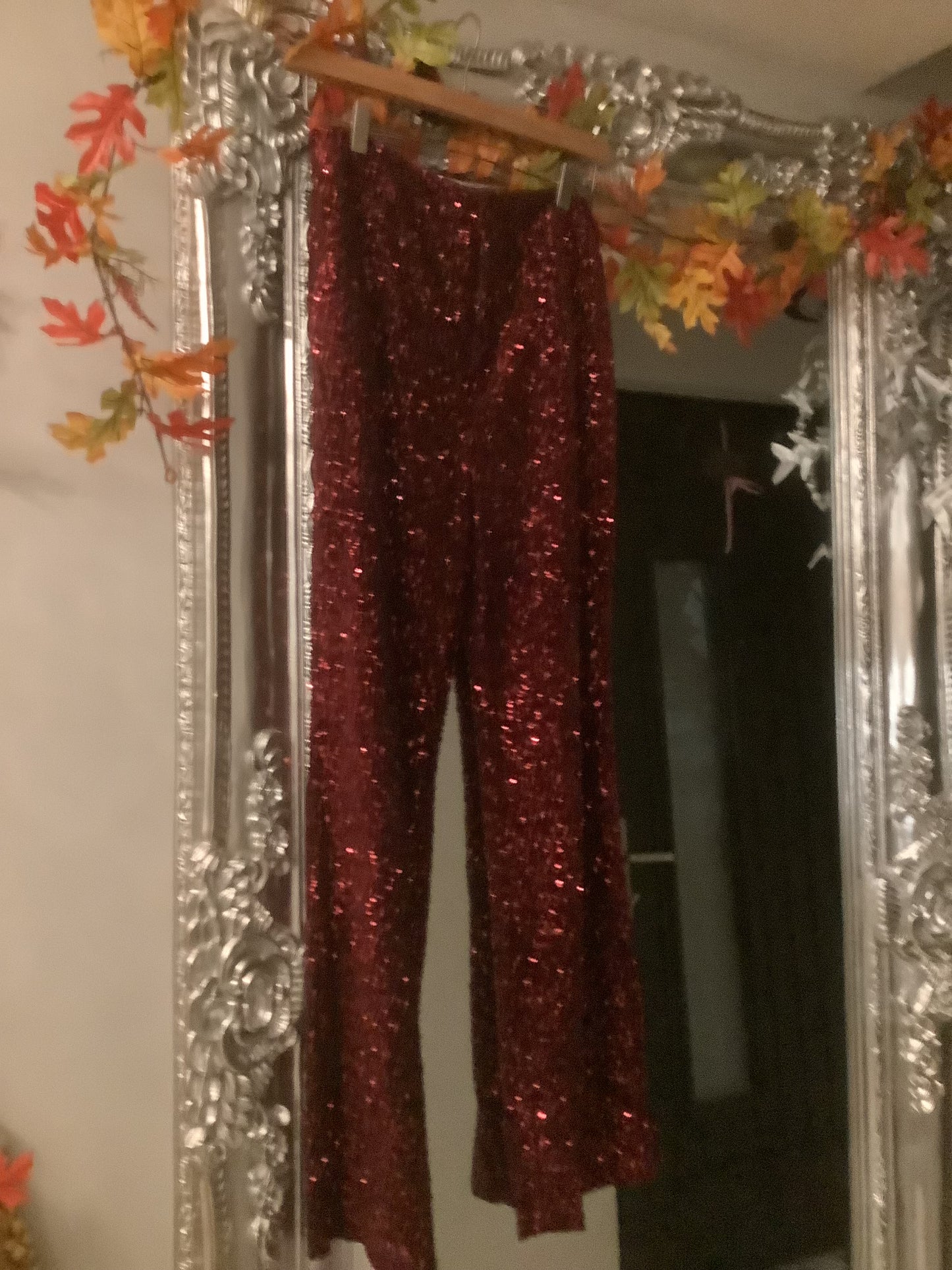SEQUIN BURGANDY TROUSER