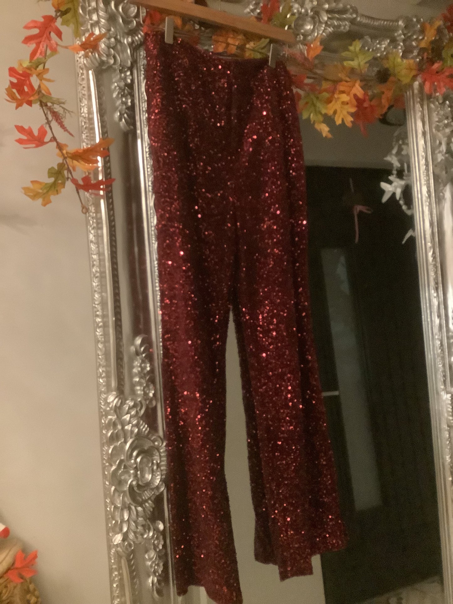 SEQUIN BURGANDY TROUSER
