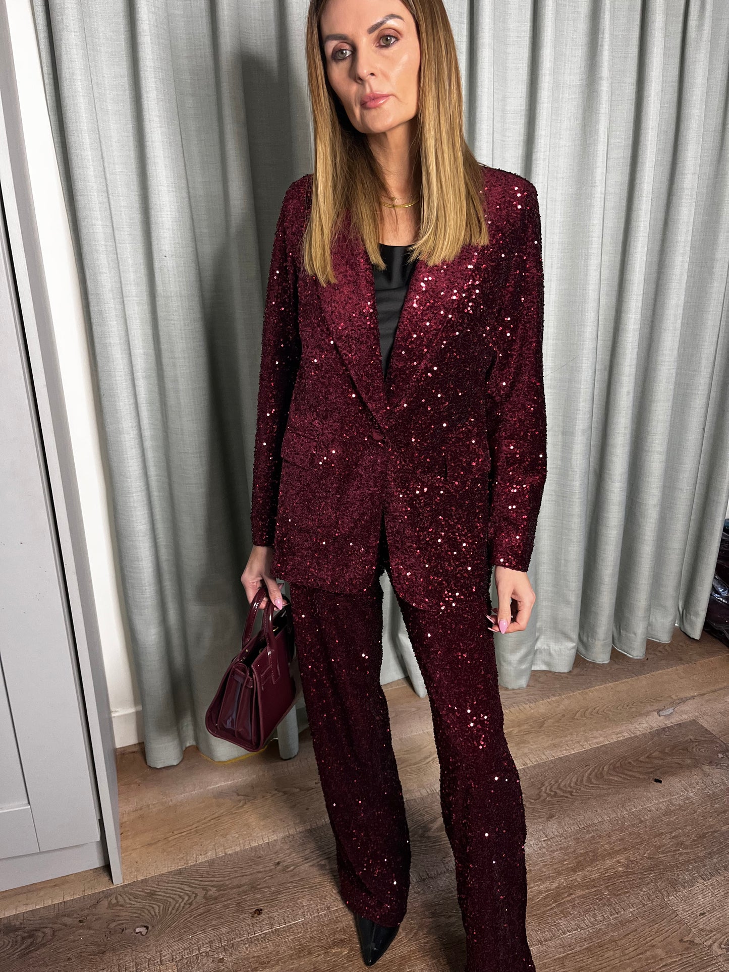 SEQUIN BURGANDY BLAZER