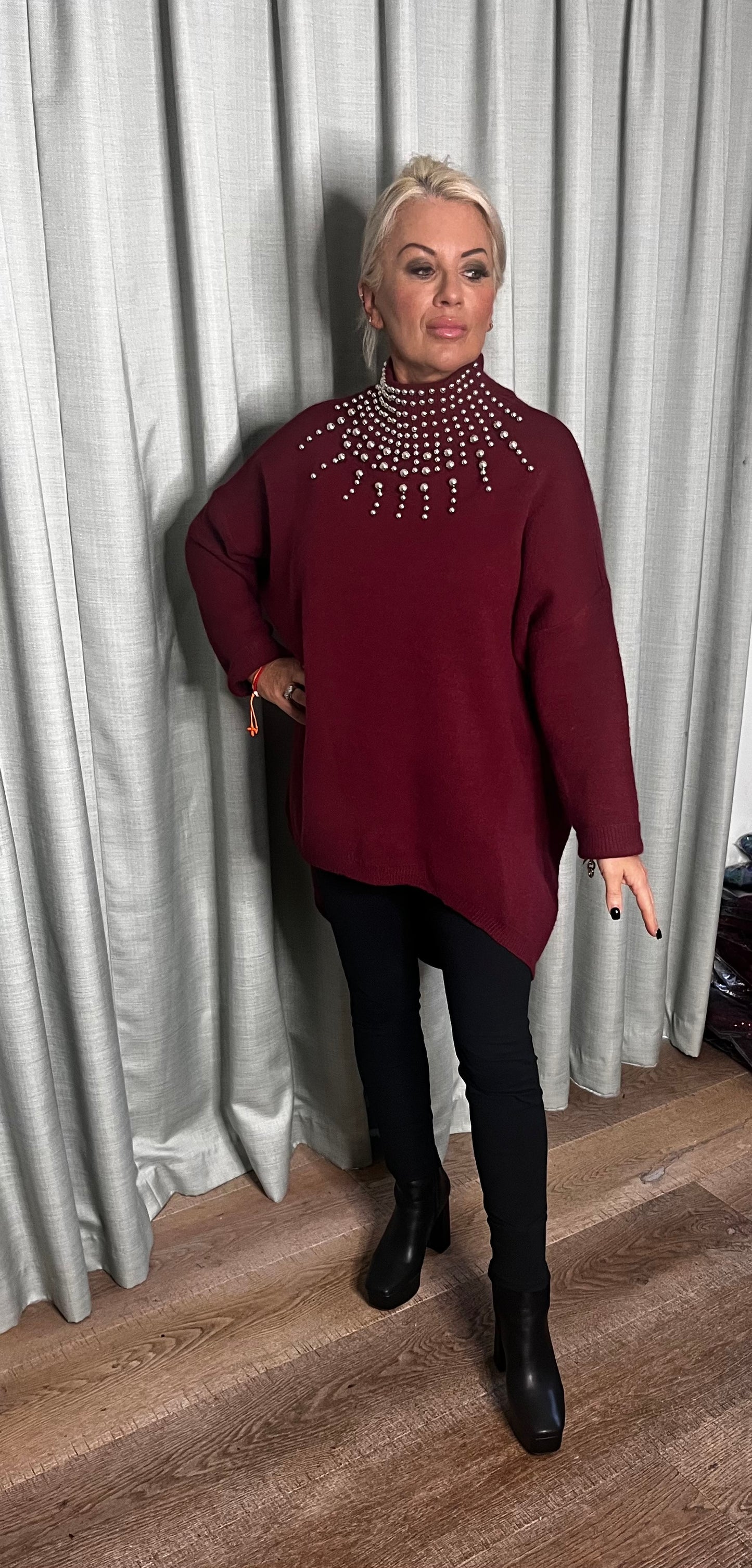BURGANDY EMBELLISHED OVERSIZED KNIT