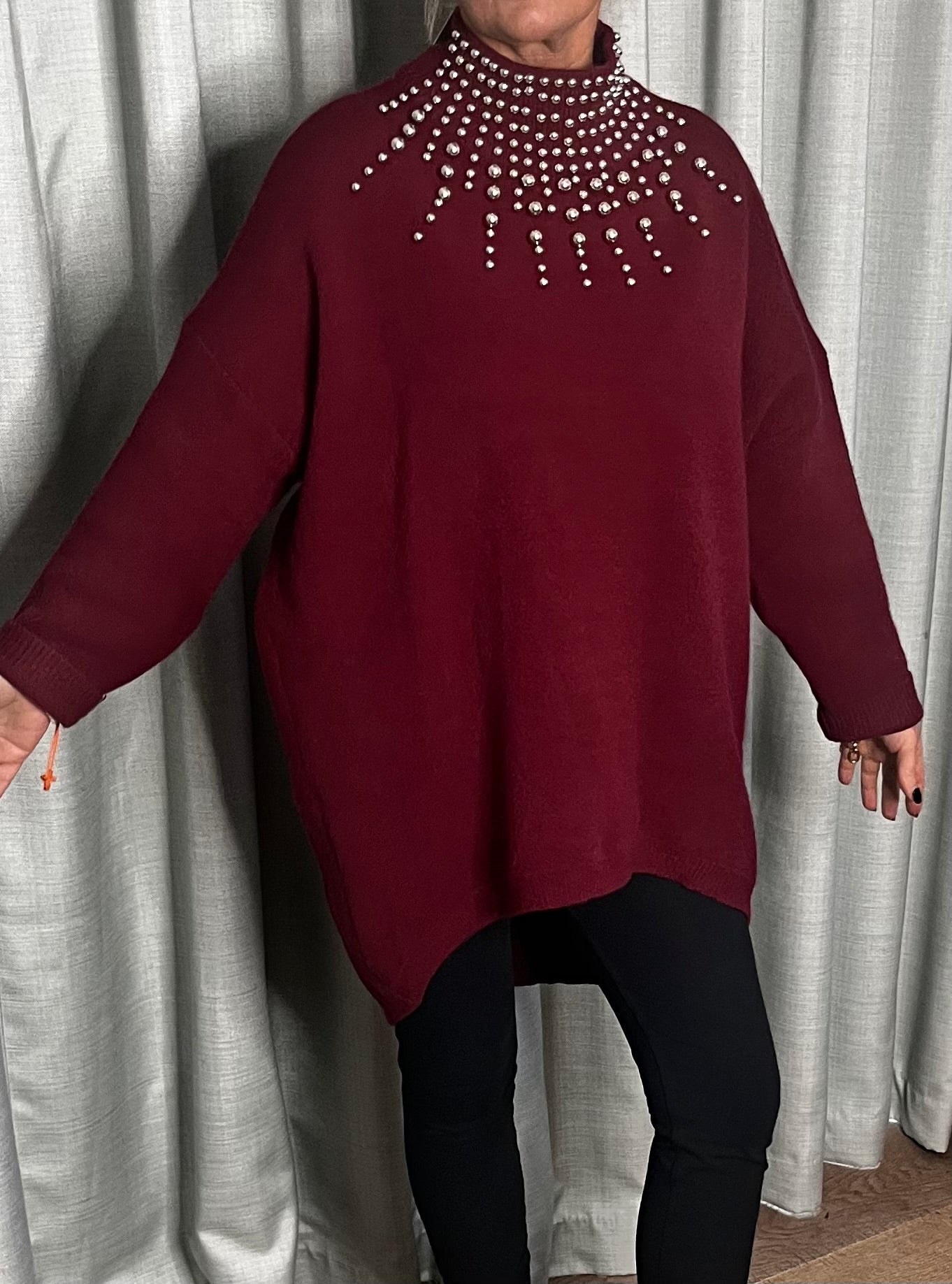 BURGANDY EMBELLISHED OVERSIZED KNIT