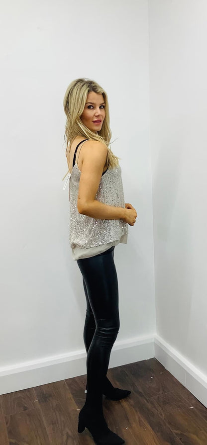 LARASFASHION SEQUIN LAYER TOP SILVER