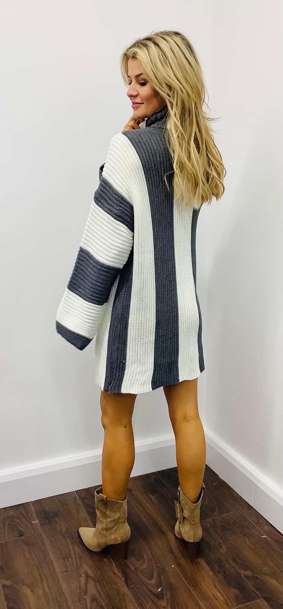 LARA STRIPE KNIT DRESS GREY