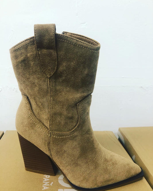 SPANISH COWBOY SUEDETTE BOOT MOCCA